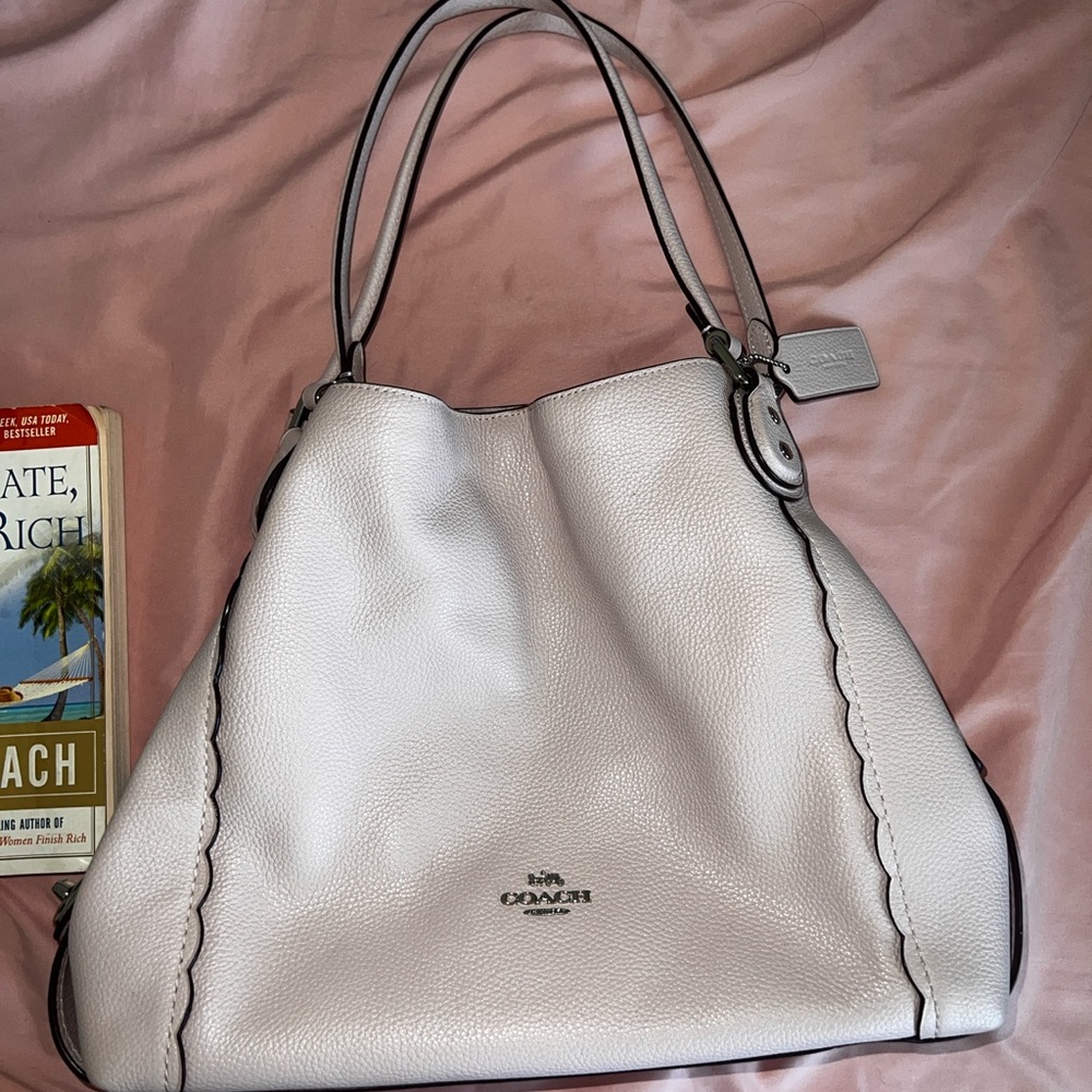 Coach Light Pink Leather Hobo Shoulder Bag